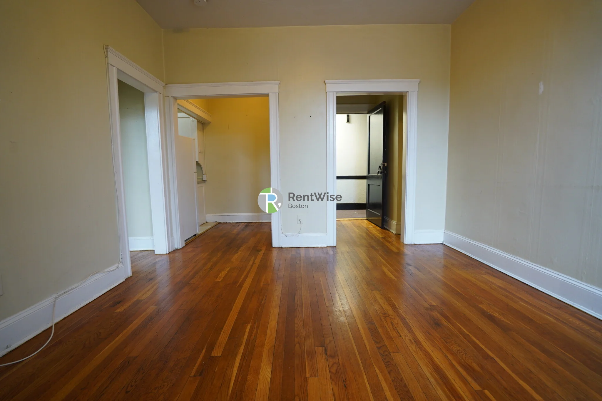 1 bed, 1 bath apartment for rent at 223 Essex St Unit 28, Melrose — photo 2 of 11