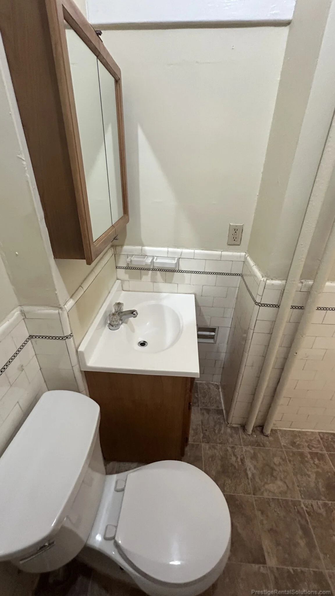 1 bed, 1 bath apartment for rent at 223 Essex St Unit 4, Melrose — photo 14 of 19