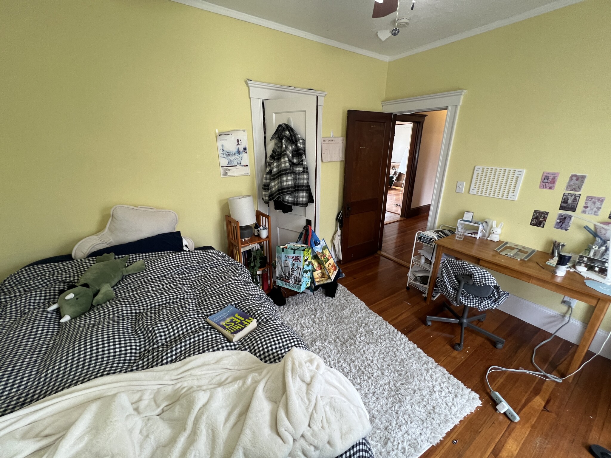 3 bed, 1 bath apartment for rent at 223 Holland St Unit 3, Teele Square — photo 21 of 23