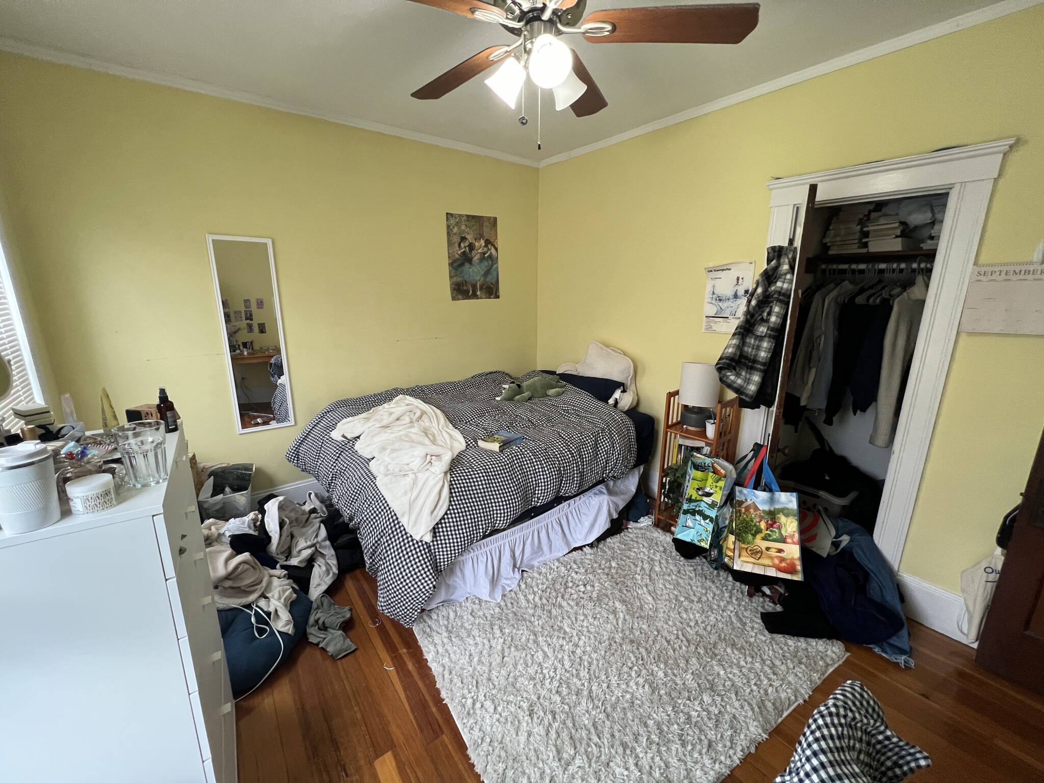 3 bed, 1 bath apartment for rent at 223 Holland St Unit 3, Teele Square — photo 20 of 23