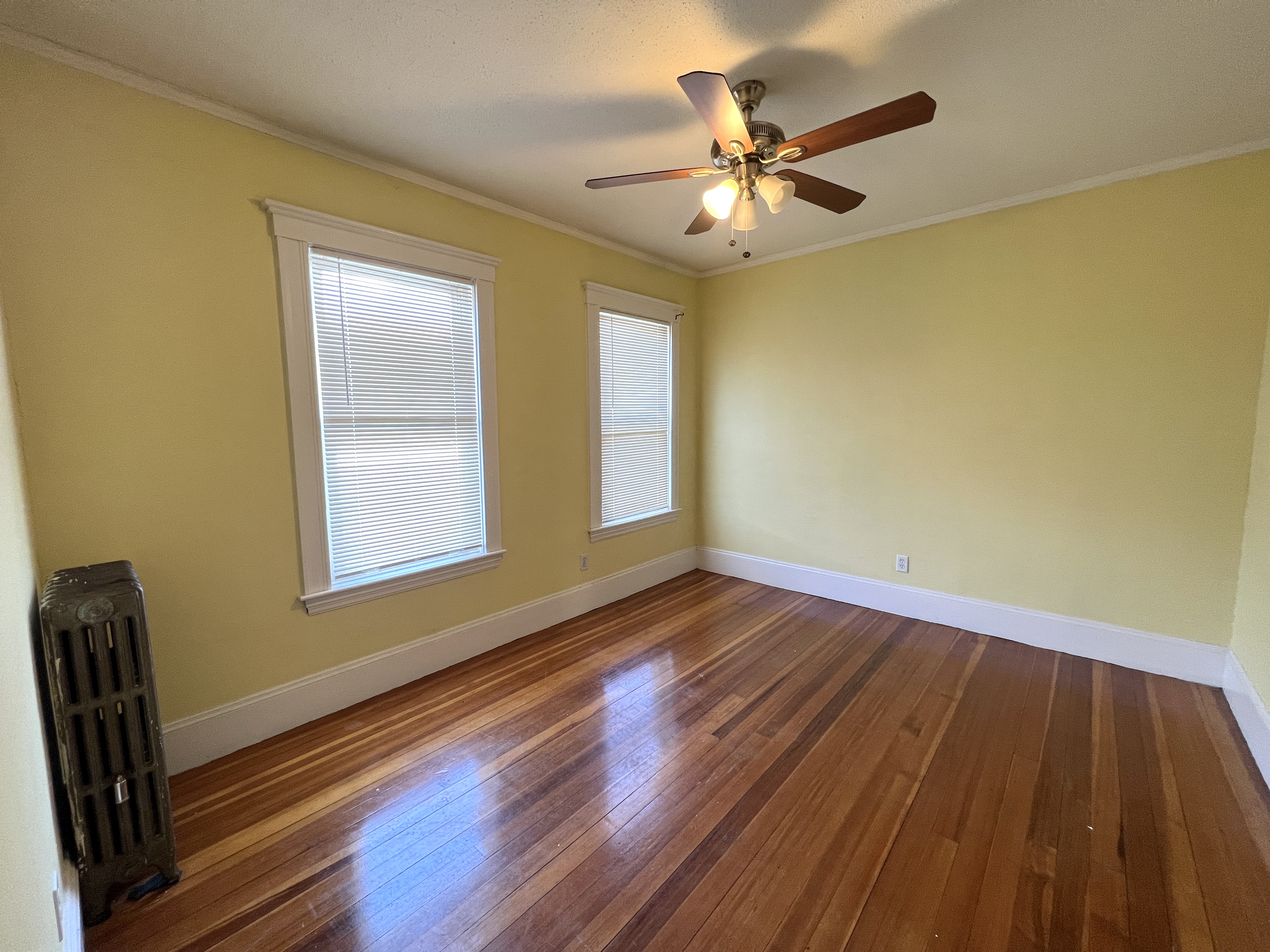 3 bed, 1 bath apartment for rent at 223 Holland St Unit 3a, Teele Square — photo 12 of 12