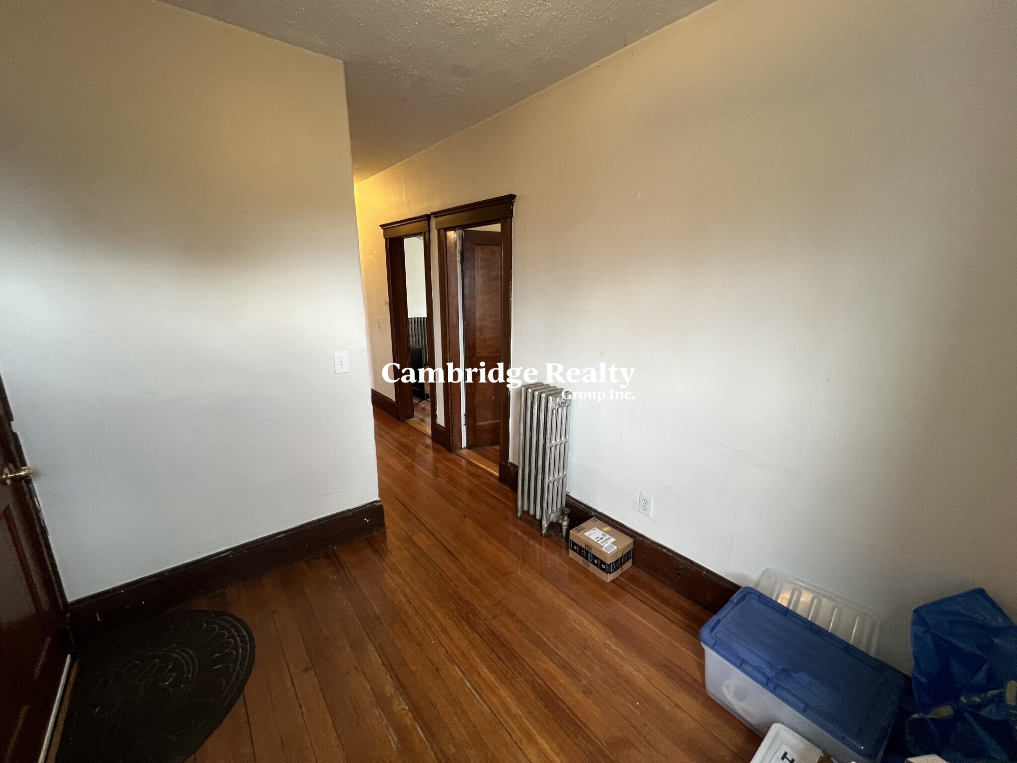 3 bed, 1 bath apartment for rent at 223 Holland St Unit 3T, Teele Square — photo 21 of 23