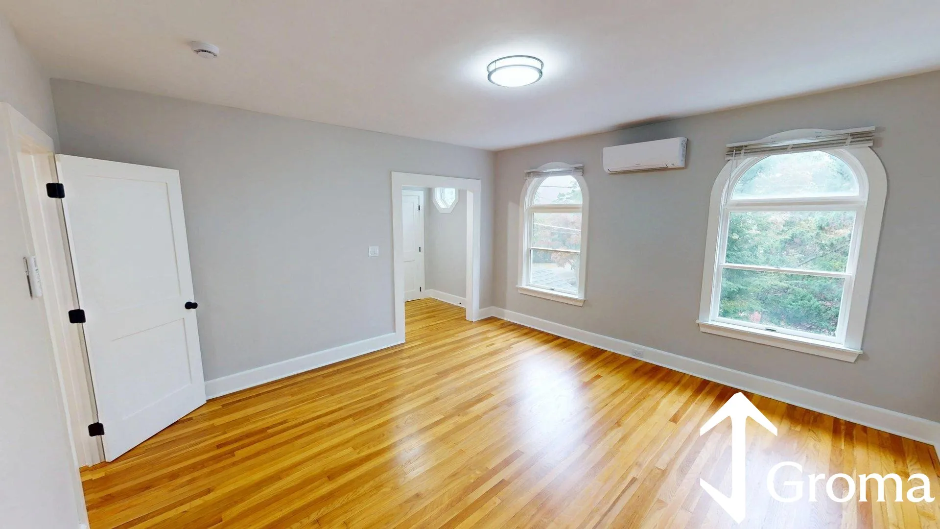 5 bed, 2 bath apartment for rent at 223 Main St Unit 2, South Medford — photo 16 of 22