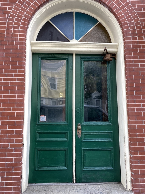 1 bed, 1 bath apartment for rent at 223 Paris St Unit 2, East Boston — photo 16 of 16
