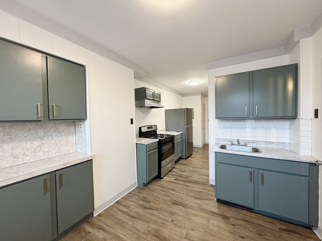 1 bed, 1 bath apartment for rent at 223 Paris St Unit 2, East Boston — photo 1 of 16