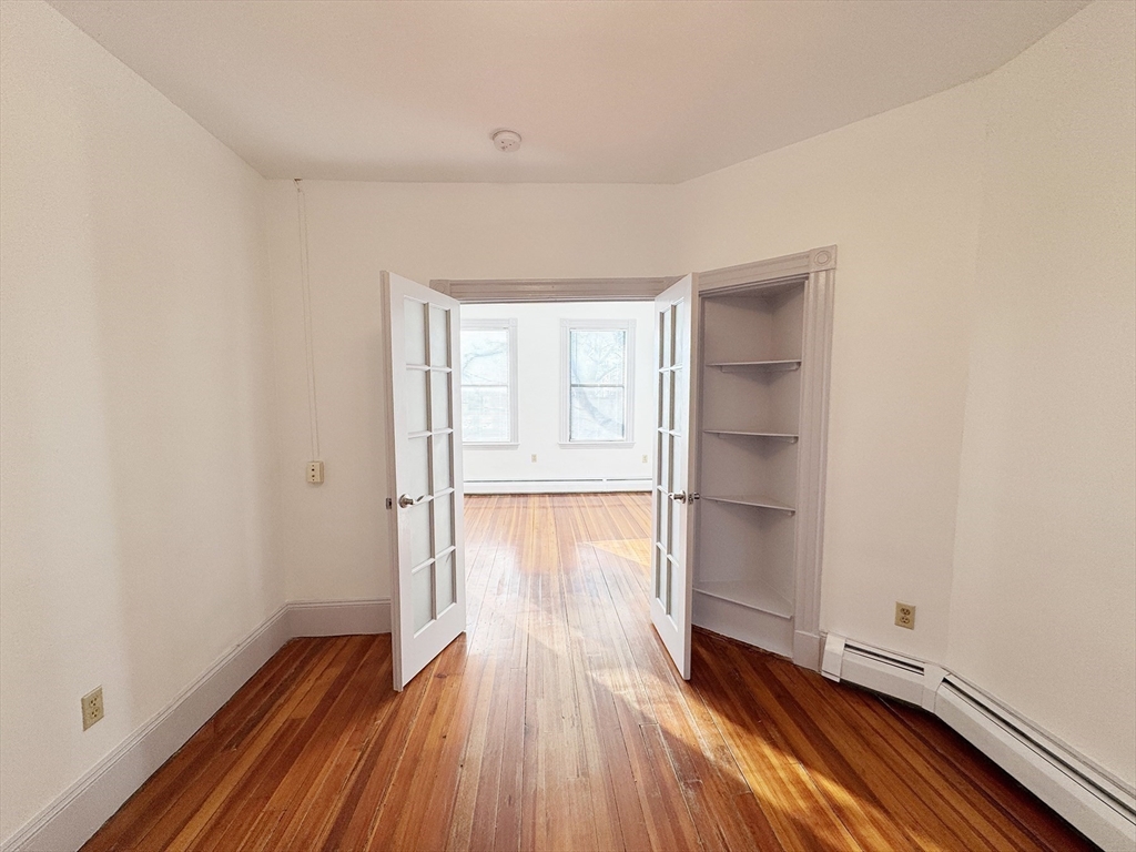 1 bed, 1 bath apartment for rent at 223 Paris St Unit 2, East Boston — photo 5 of 16