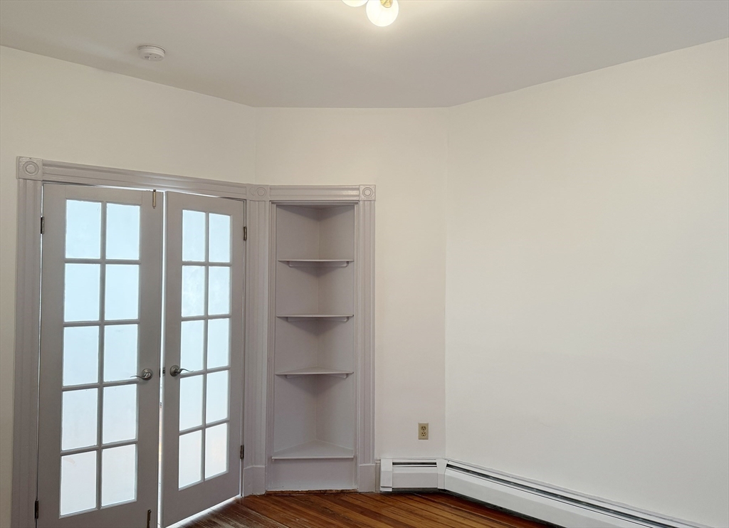 1 bed, 1 bath apartment for rent at 223 Paris St Unit 2, East Boston — photo 7 of 16