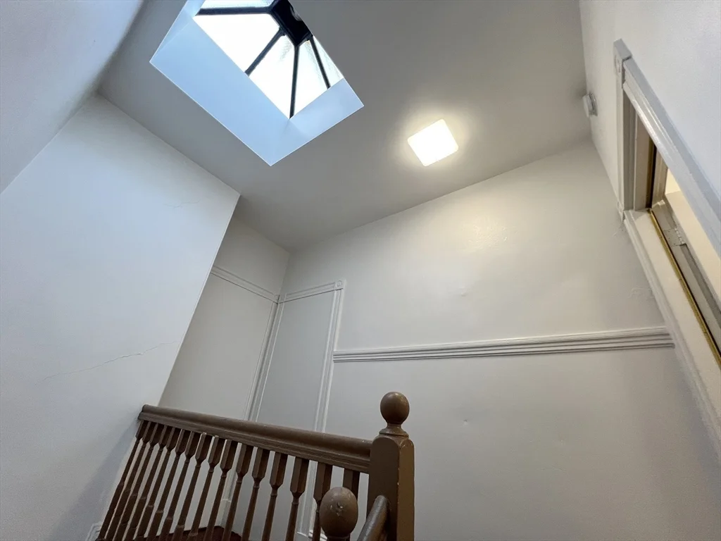 1 bed, 1 bath apartment for rent at 223 Paris St Unit 3, East Boston — photo 18 of 22