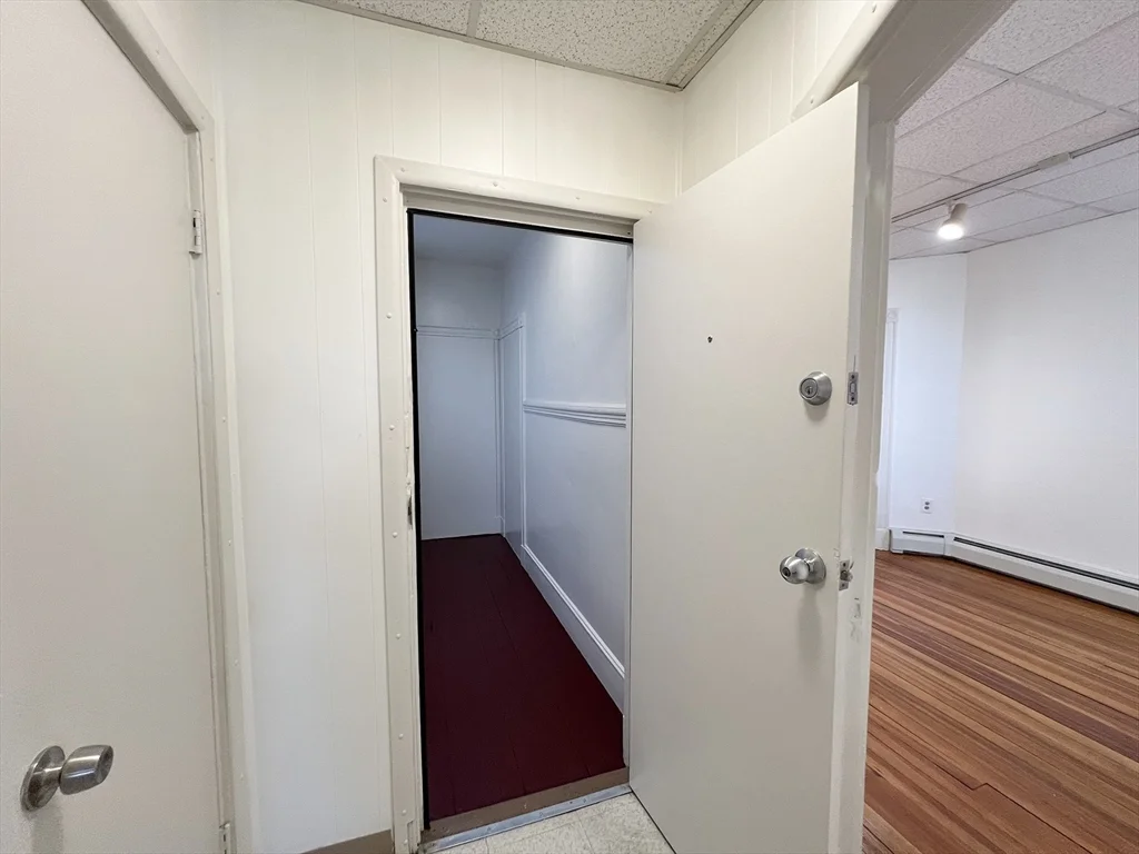 1 bed, 1 bath apartment for rent at 223 Paris St Unit 3, East Boston — photo 14 of 22