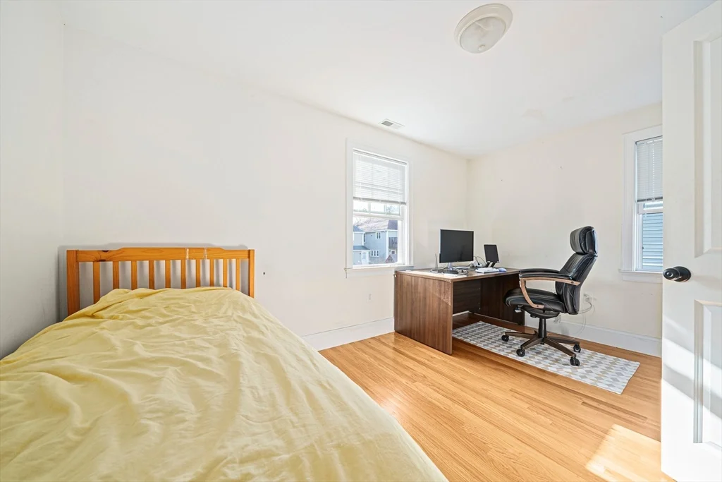 3 bed, 2 bath apartment for rent at 223 Robbins St Unit 1, Waltham — photo 13 of 22