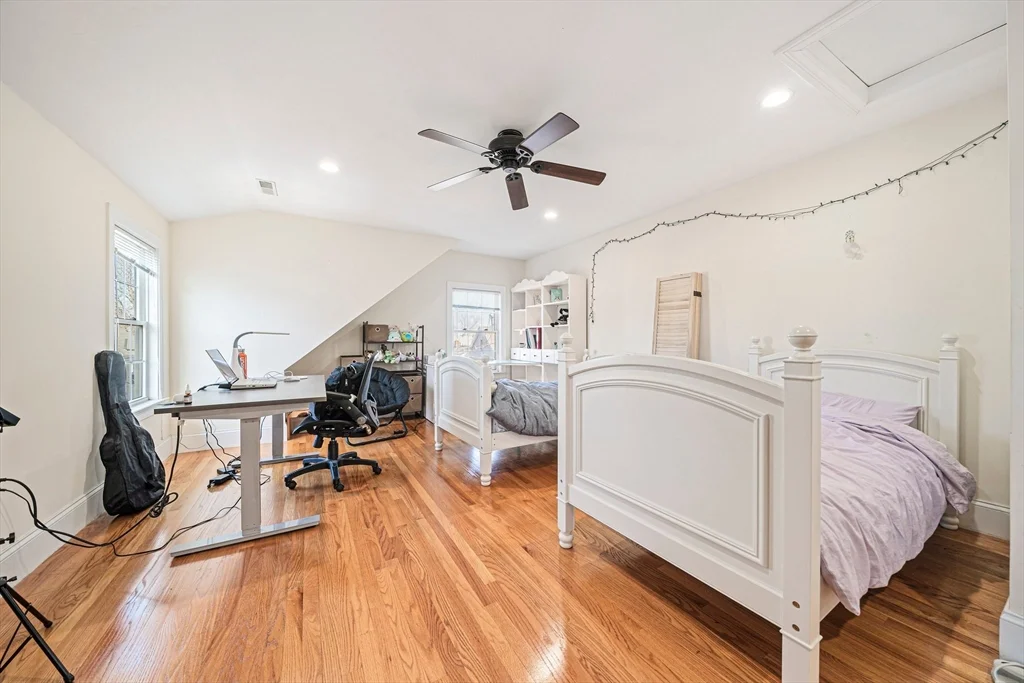 3 bed, 2 bath apartment for rent at 223 Robbins St Unit 1, Waltham — photo 15 of 22