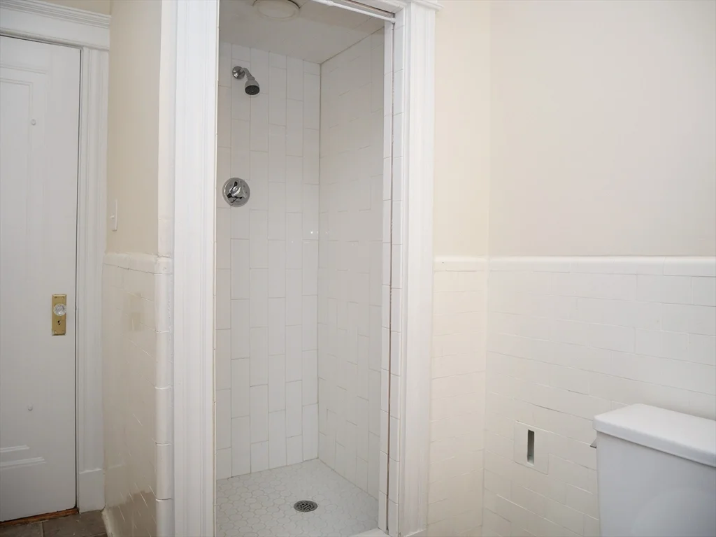 4 bed, 2 bath apartment for rent at 223 Saint Paul Unit 2, Brookline — photo 12 of 19