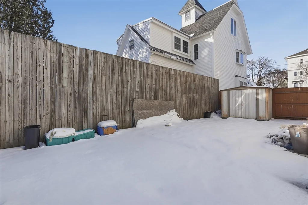 2 bed, 1 bath apartment for rent at 223 School St Unit 1, Lowell — photo 19 of 21