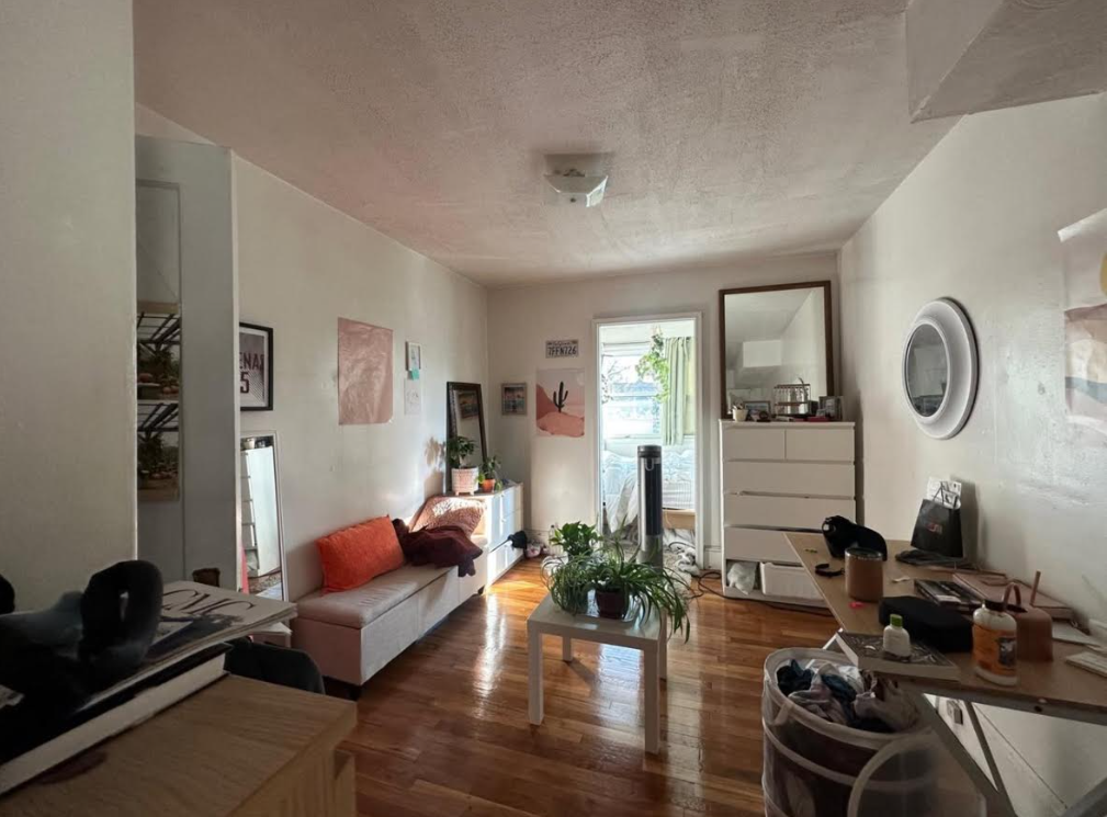 3 bed, 1 bath apartment for rent at 223 Summer St Unit 2, Spring Hill — photo 11 of 13