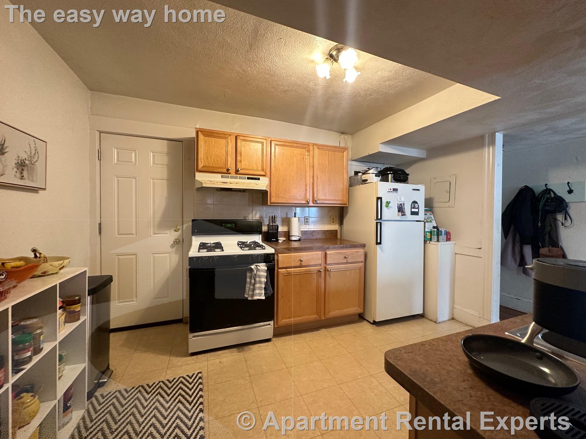 3 bed, 1 bath apartment for rent at 223 Summer St Unit 2L, Porter Square — photo 5 of 13