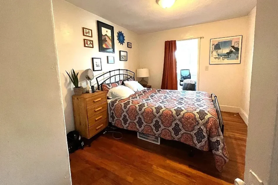3 bed, 1 bath apartment for rent at 223 Summer St Unit 3LL, Spring Hill — photo 9 of 16