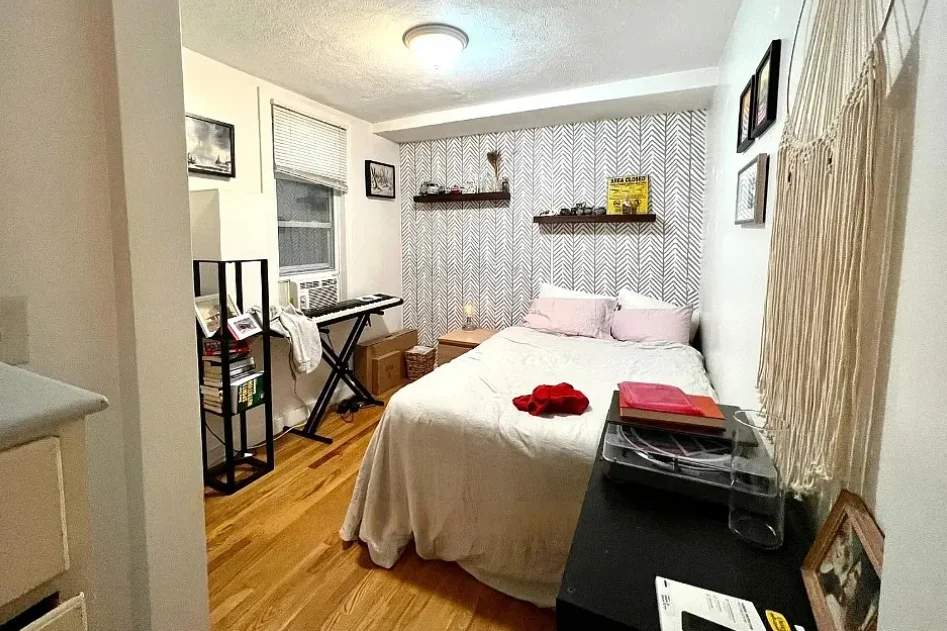 3 bed, 1 bath apartment for rent at 223 Summer St Unit 3LL, Spring Hill — photo 11 of 16