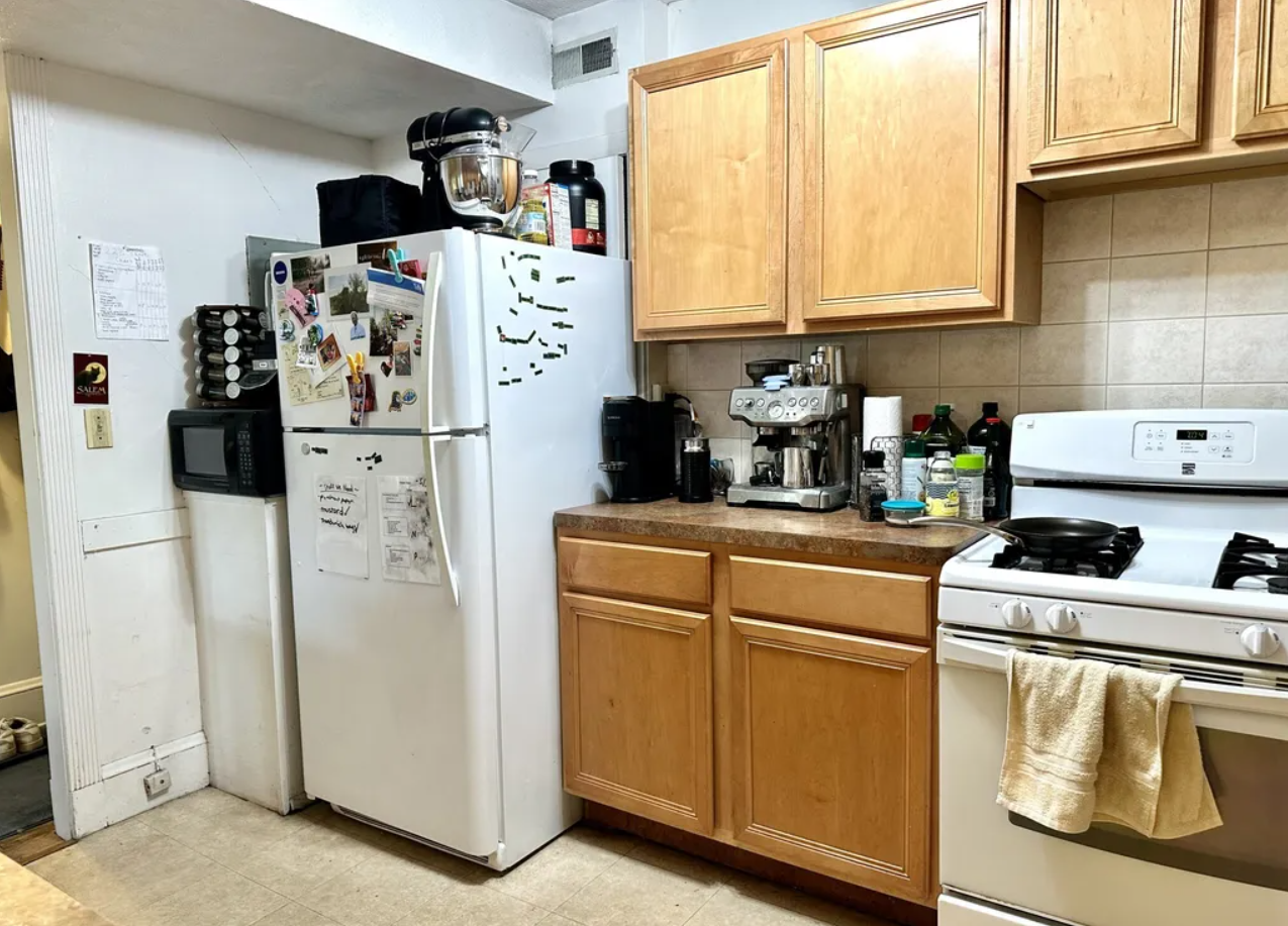 3 bed, 1 bath apartment for rent at 223 Summer St Unit 3R, Spring Hill — photo 11 of 23