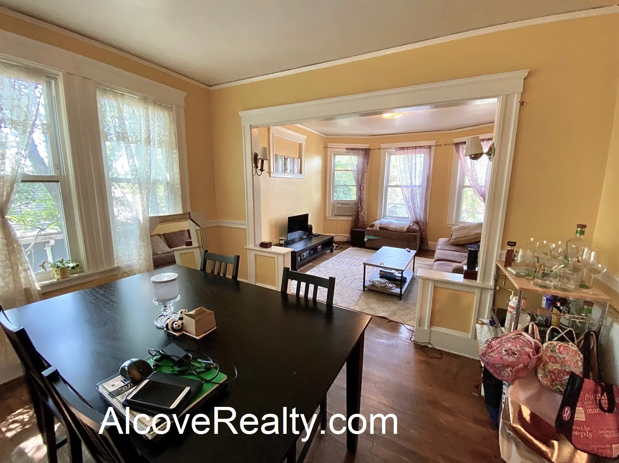 2 bed, 1 bath apartment for rent at 223 Summer St Unit R, Spring Hill
