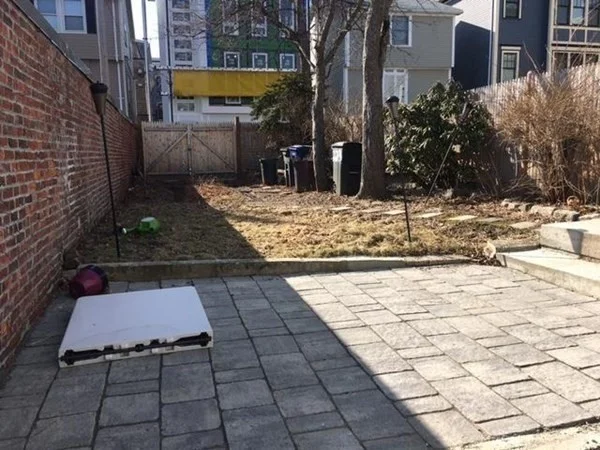 4 bed, 3 bath apartment for rent at 223 W 2nd St, South Boston — photo 4 of 5
