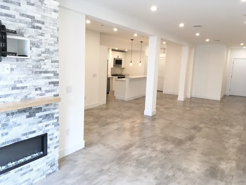 2 bed, 2 bath apartment for rent at 2239 Washington St Unit 200, Canton — photo 9 of 23