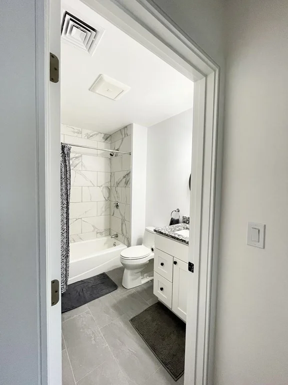 2 bed, 2 bath apartment for rent at 2239 Washington St Unit 302, Canton — photo 21 of 26