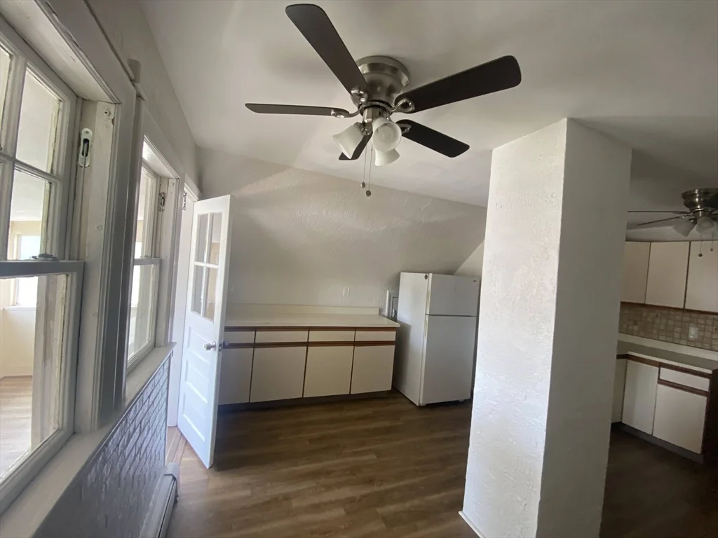 2 bed, 1 bath apartment for rent at 224-226 Harvard St Unit 3, Medford — photo 4 of 24