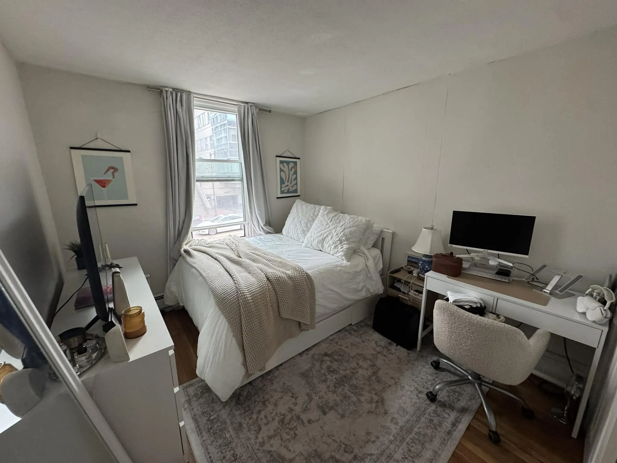3 bed, 2 bath apartment for rent at 224 Cambridge St Unit 3, Beacon Hill — photo 2 of 10