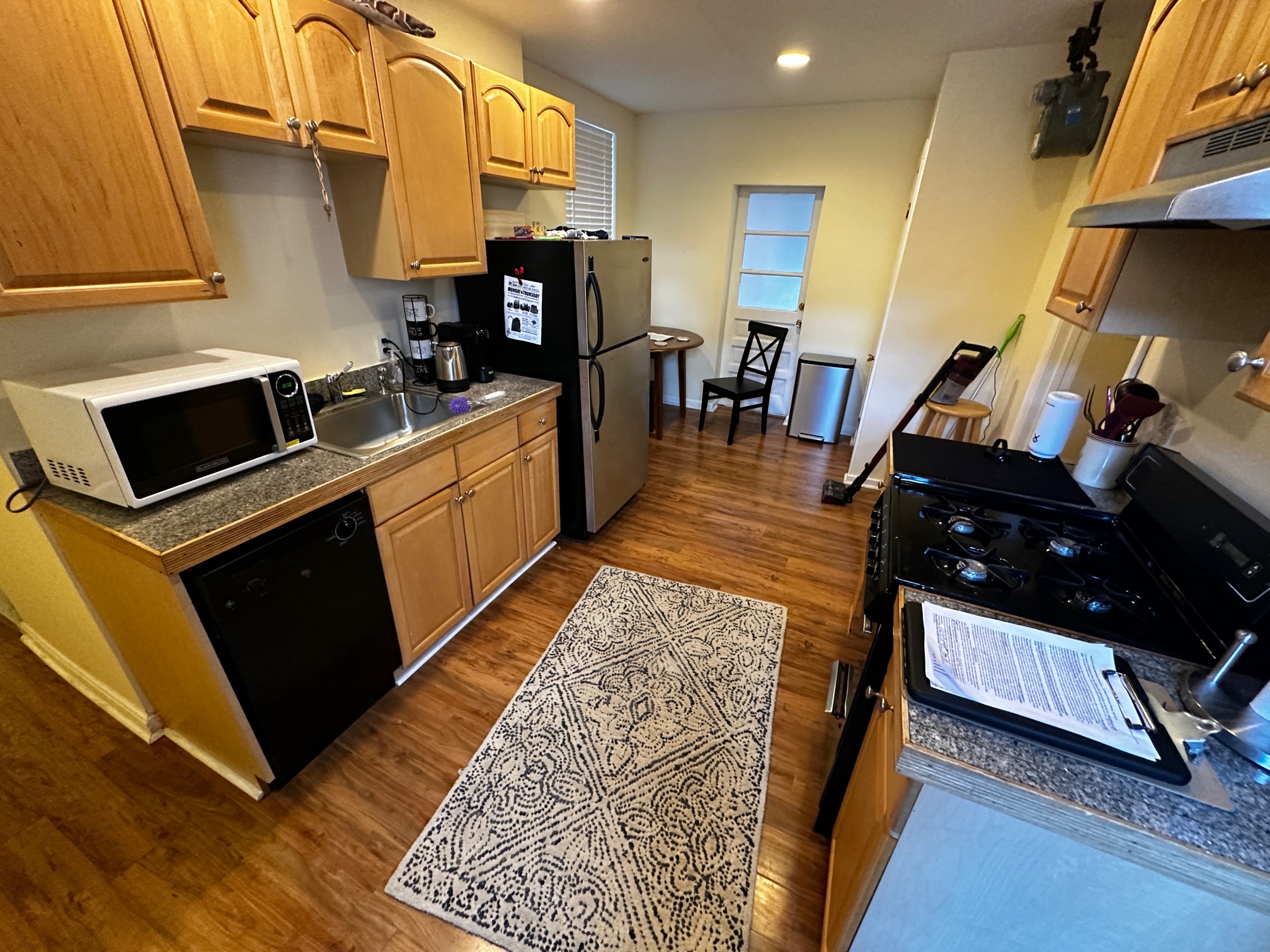 3 bed, 1 bath apartment for rent at 224 Hanover St Unit 10, North End