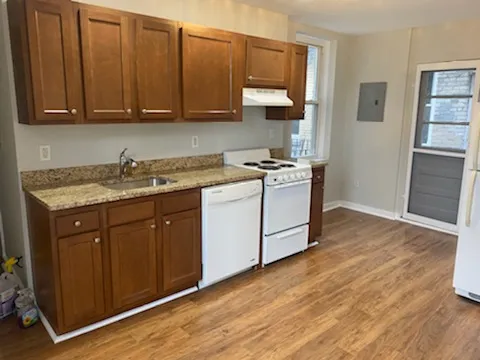 3 bed, 1 bath apartment for rent at 224 Hanover St Unit 15, North End — photo 69 of 75