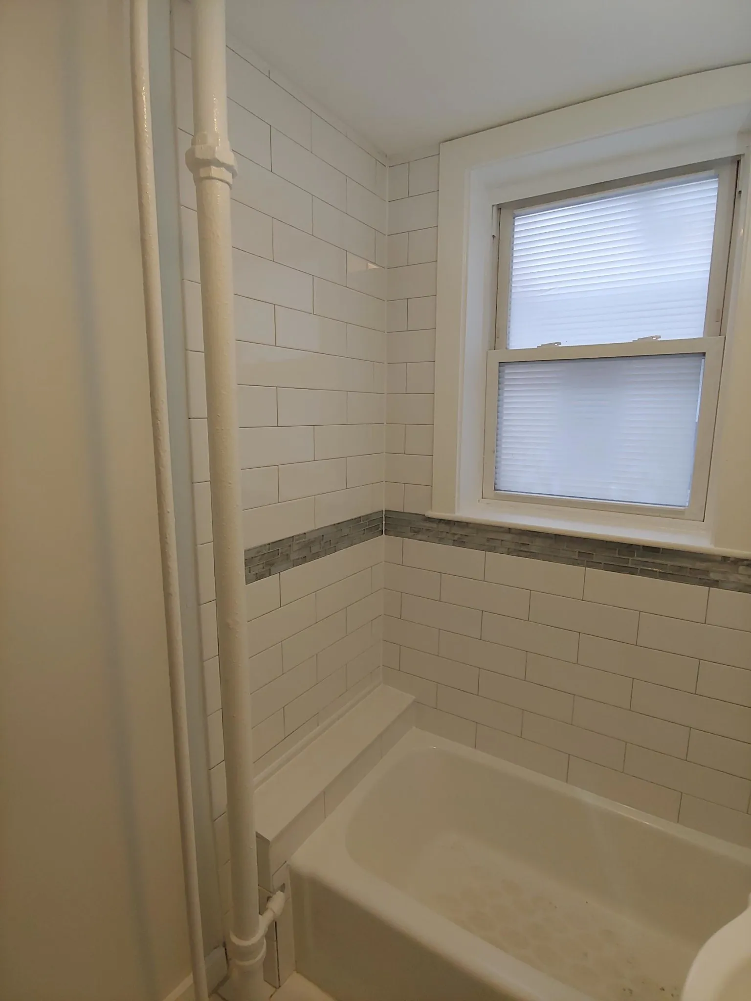 3 bed, 1 bath apartment for rent at 224 Hanover St Unit 15, North End — photo 55 of 75