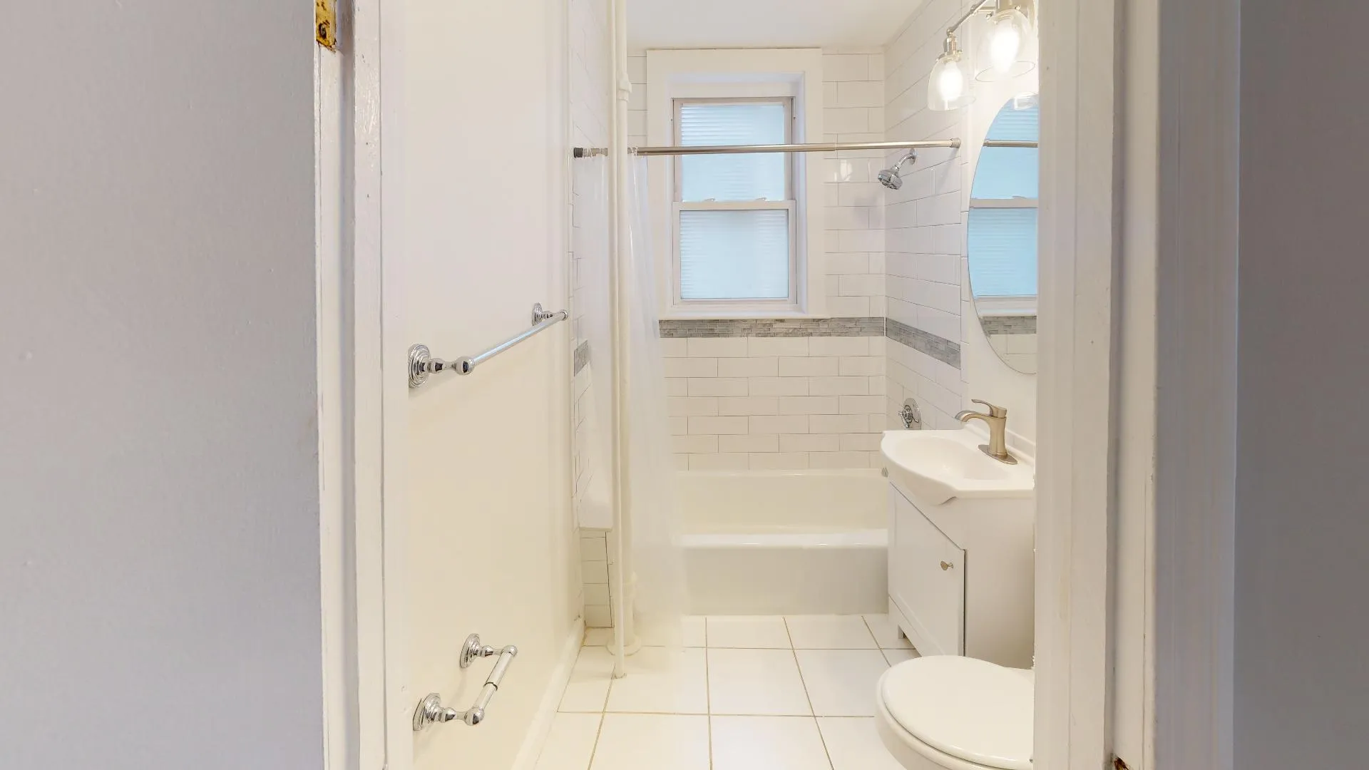 3 bed, 1 bath apartment for rent at 224 Hanover St Unit 15, North End — photo 37 of 75