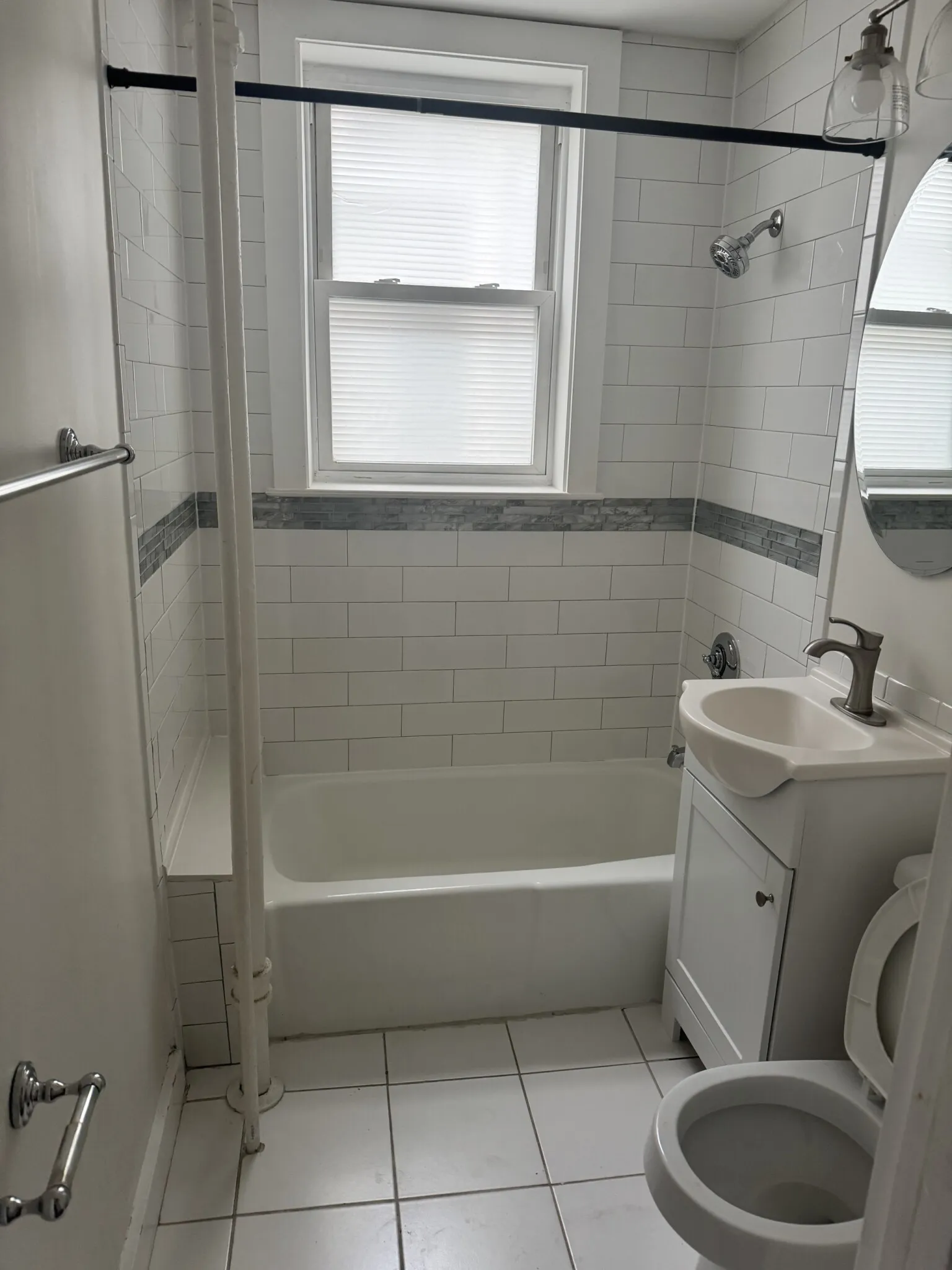 3 bed, 1 bath apartment for rent at 224 Hanover St Unit 15, North End — photo 8 of 75