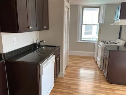 3 bed, 1 bath apartment for rent at 224 Hanover St Unit 17, North End