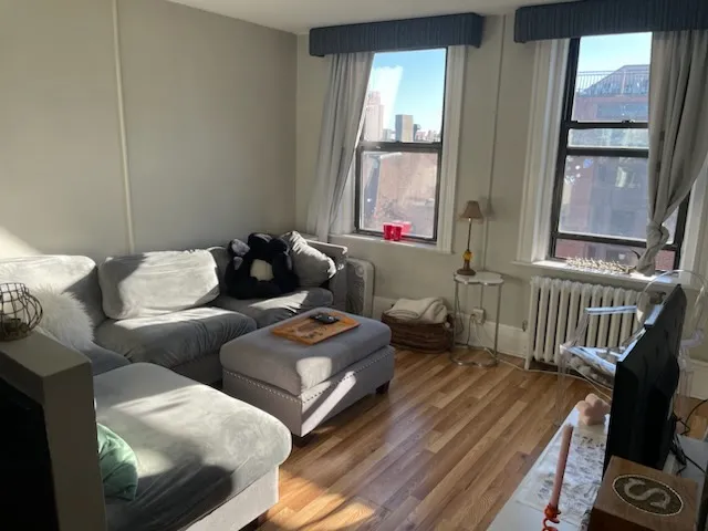 3 bed, 1 bath apartment for rent at 224 Hanover St Unit 17, North End — photo 7 of 25