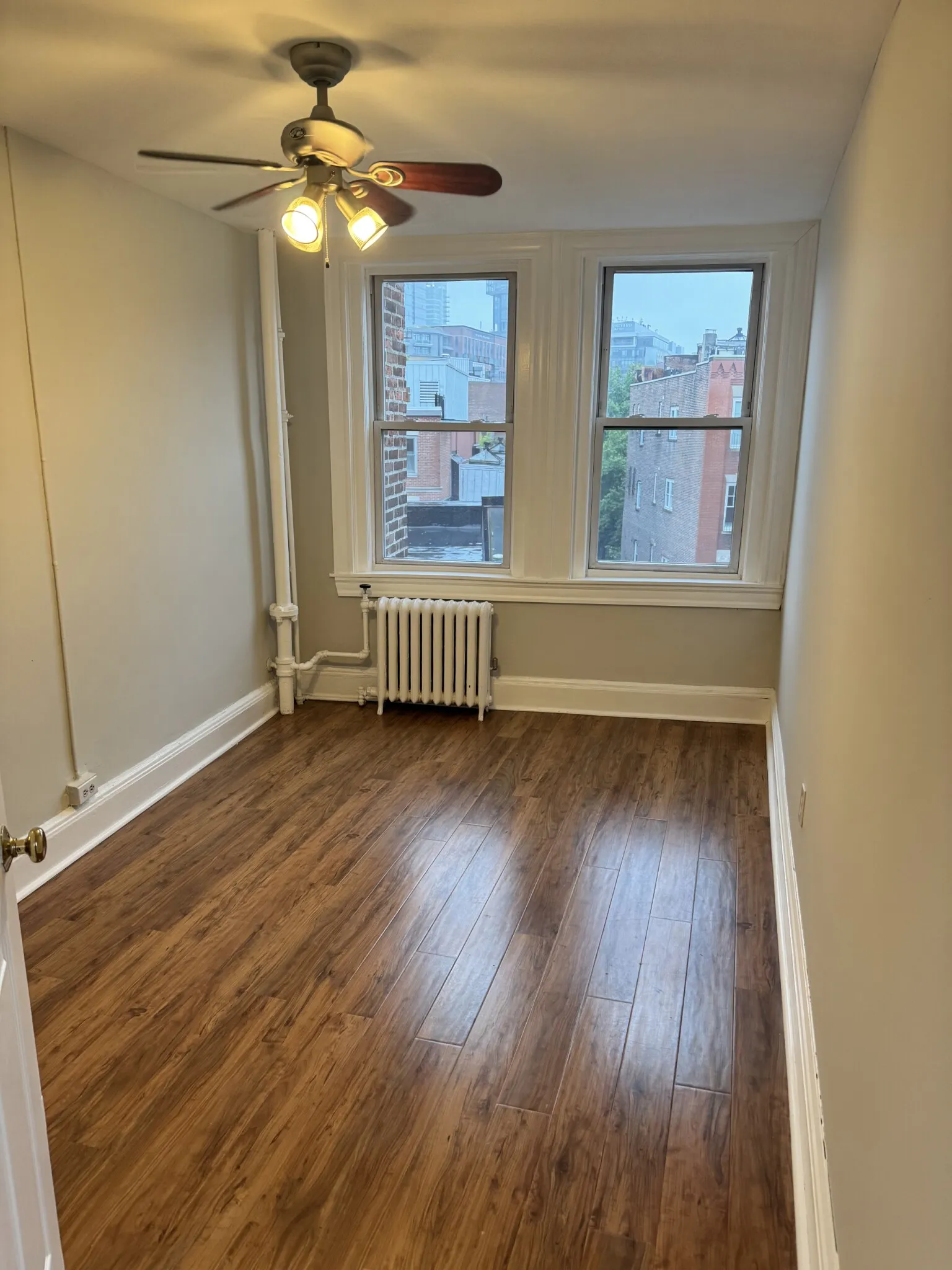 3 bed, 1 bath apartment for rent at 224 Hanover St Unit 20, North End — photo 5 of 35