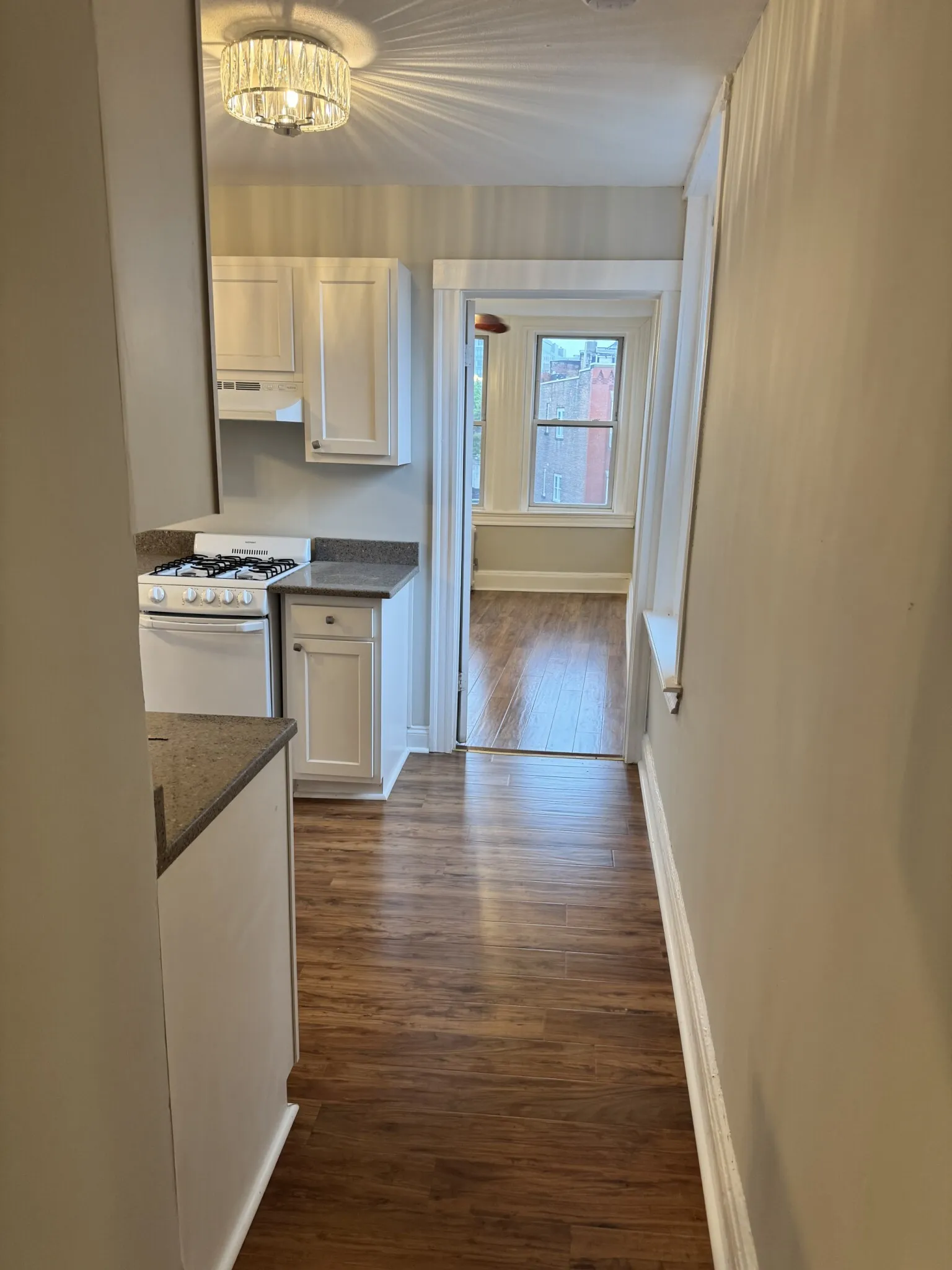 3 bed, 1 bath apartment for rent at 224 Hanover St Unit 20, North End — photo 4 of 35