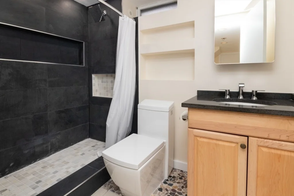 2 bed, 2 bath apartment for rent at 224 Hurley St Unit 1, Kendall Square — photo 11 of 20