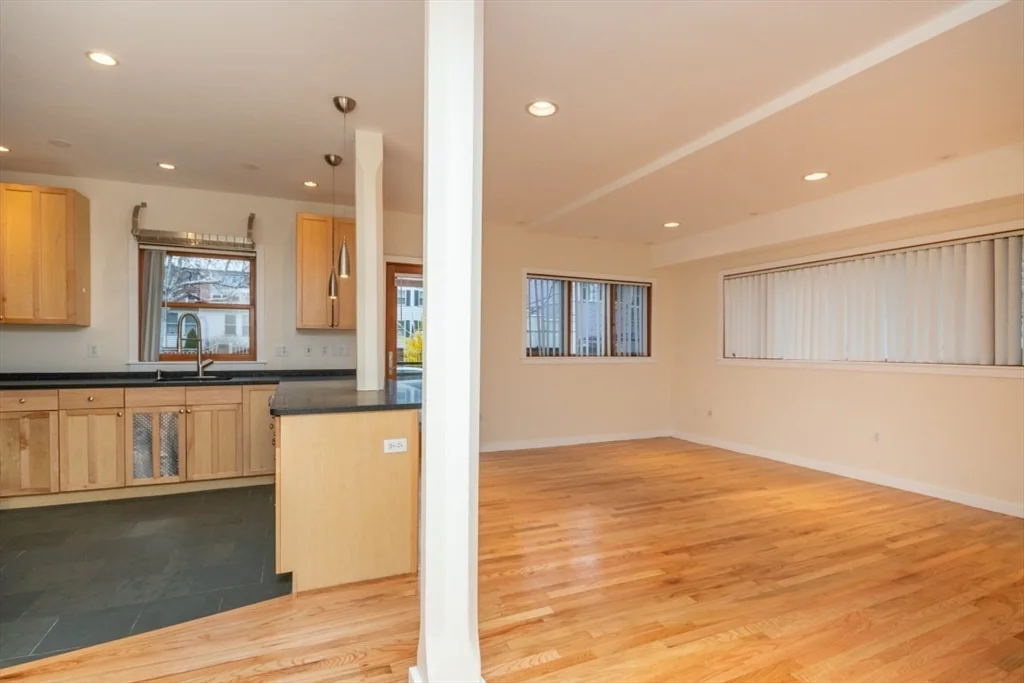 2 bed, 2 bath apartment for rent at 224 Hurley St Unit 1, Kendall Square — photo 3 of 20