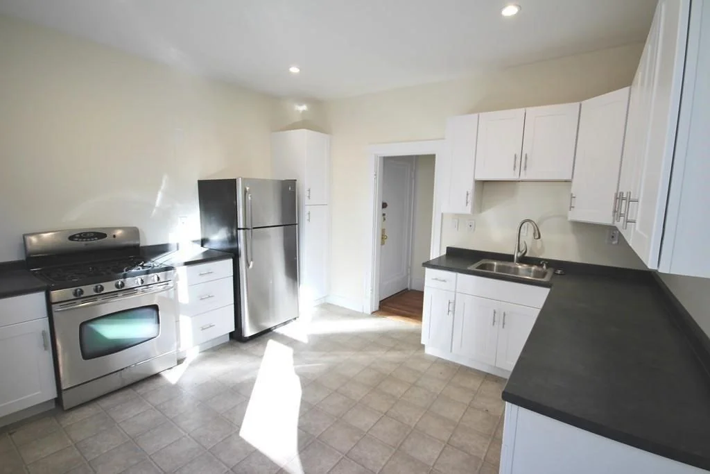 2 bed, 2 bath apartment for rent at 224 Jamaicaway Unit 3, Jamaica Plain — photo 1 of 12