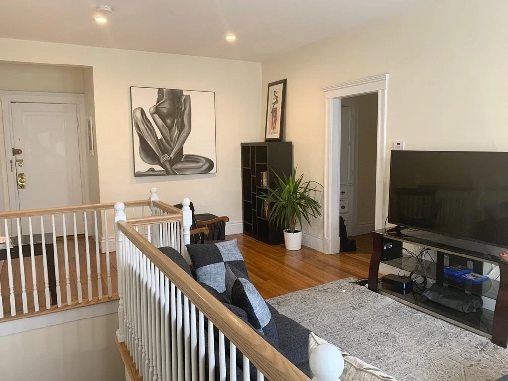 2 bed, 2 bath apartment for rent at 224 Jamaicaway Unit 3, Jamaica Plain — photo 2 of 12
