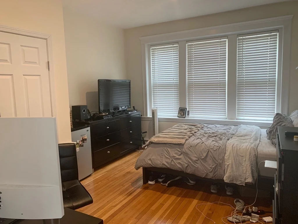 2 bed, 2 bath apartment for rent at 224 Jamaicaway Unit 3, Jamaica Plain — photo 4 of 12