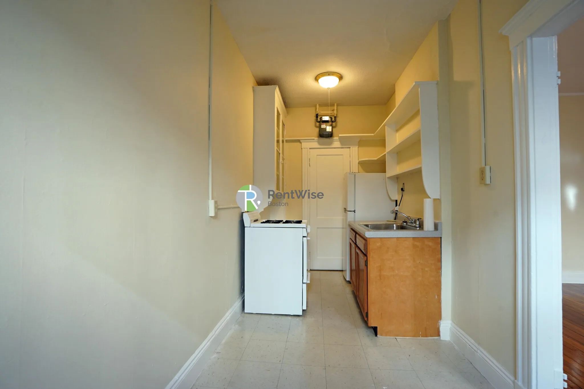 1 bed, 1 bath apartment for rent at 224 Kelton St Unit 10, Allston — photo 6 of 17