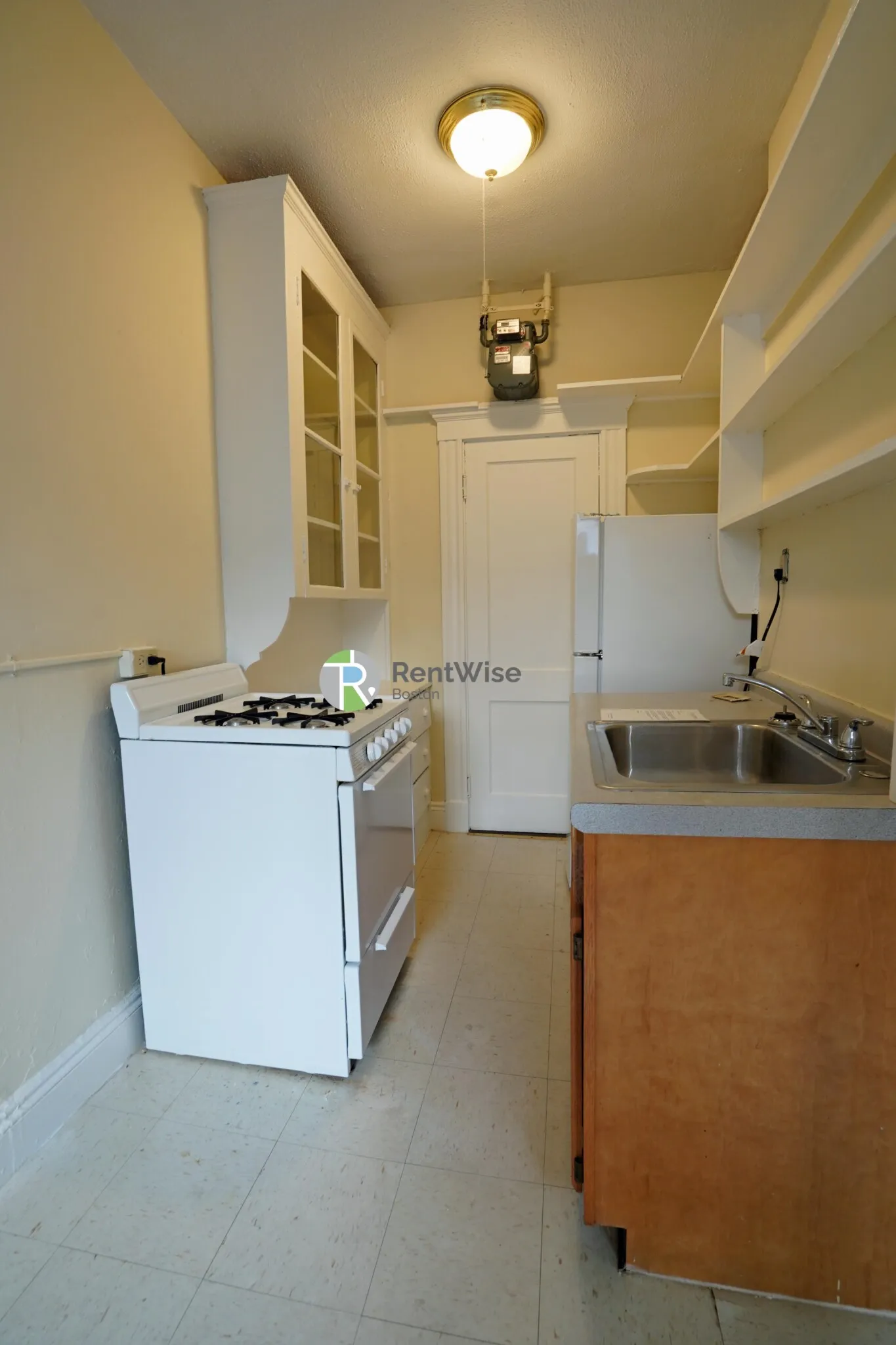 1 bed, 1 bath apartment for rent at 224 Kelton St Unit 10, Allston — photo 8 of 17