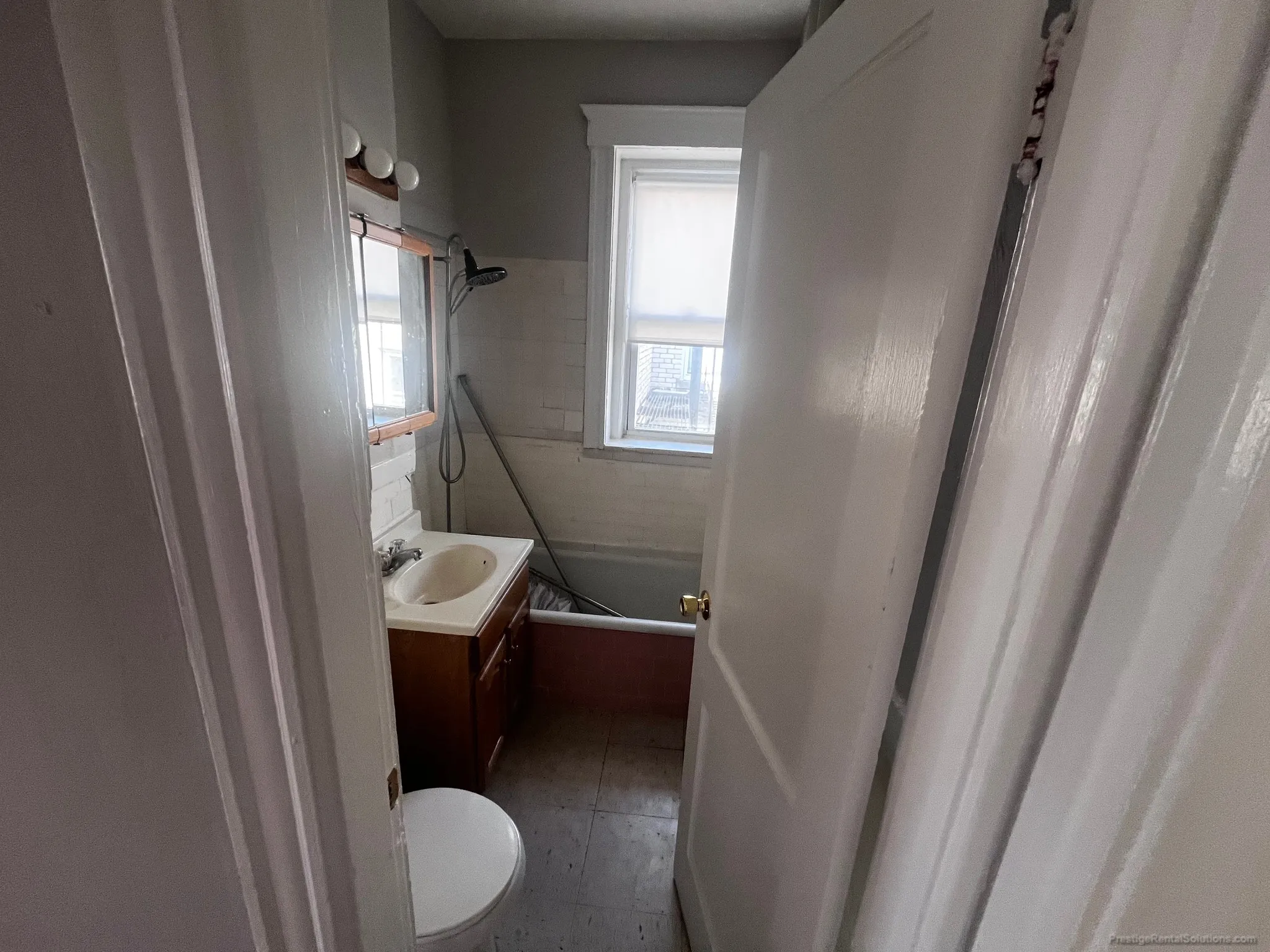1 bed, 1 bath apartment for rent at 224 Kelton St Unit 17, Allston — photo 10 of 12
