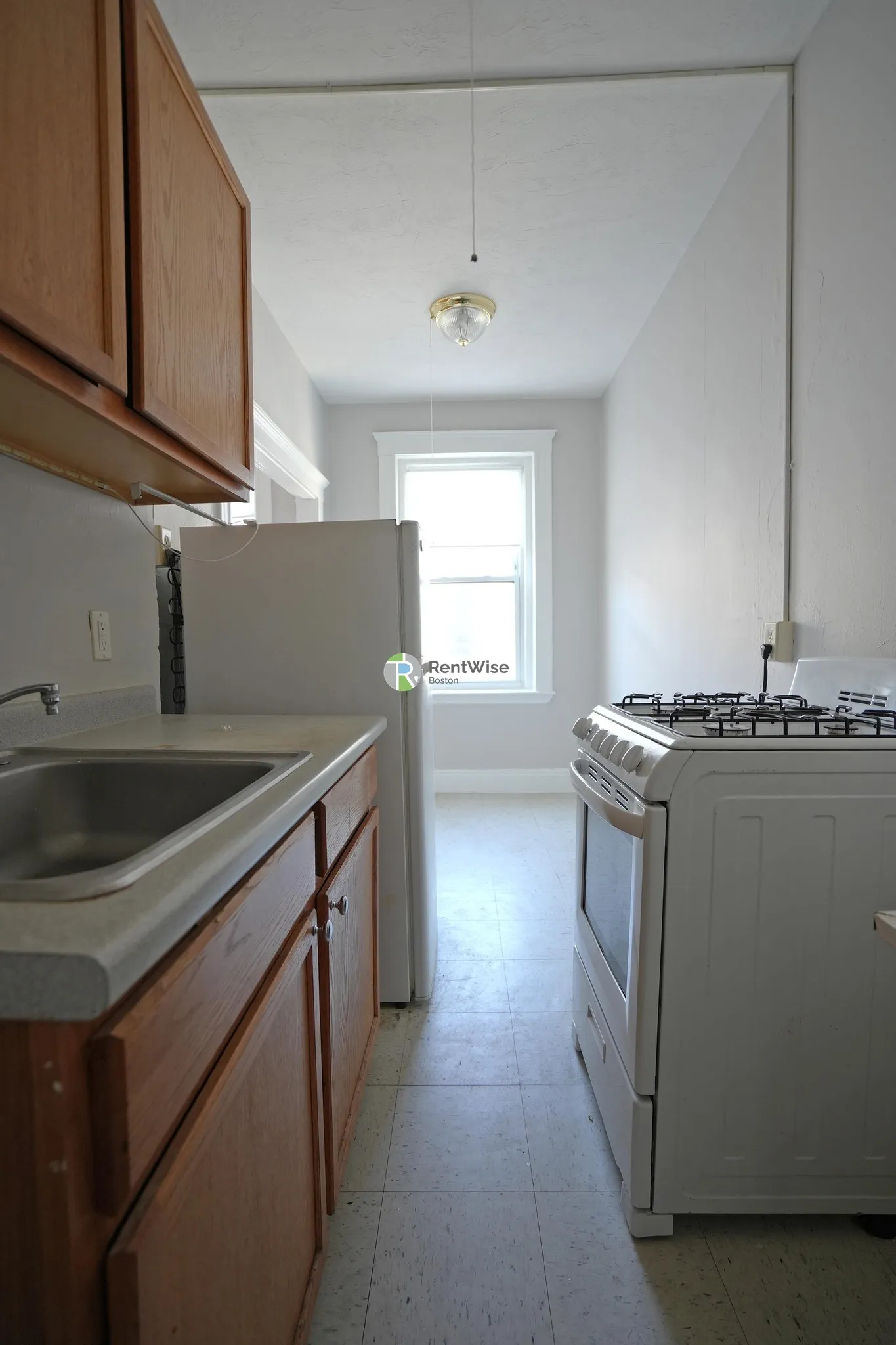 1 bed, 1 bath apartment for rent at 224 Kelton St Unit 18, Allston — photo 6 of 13