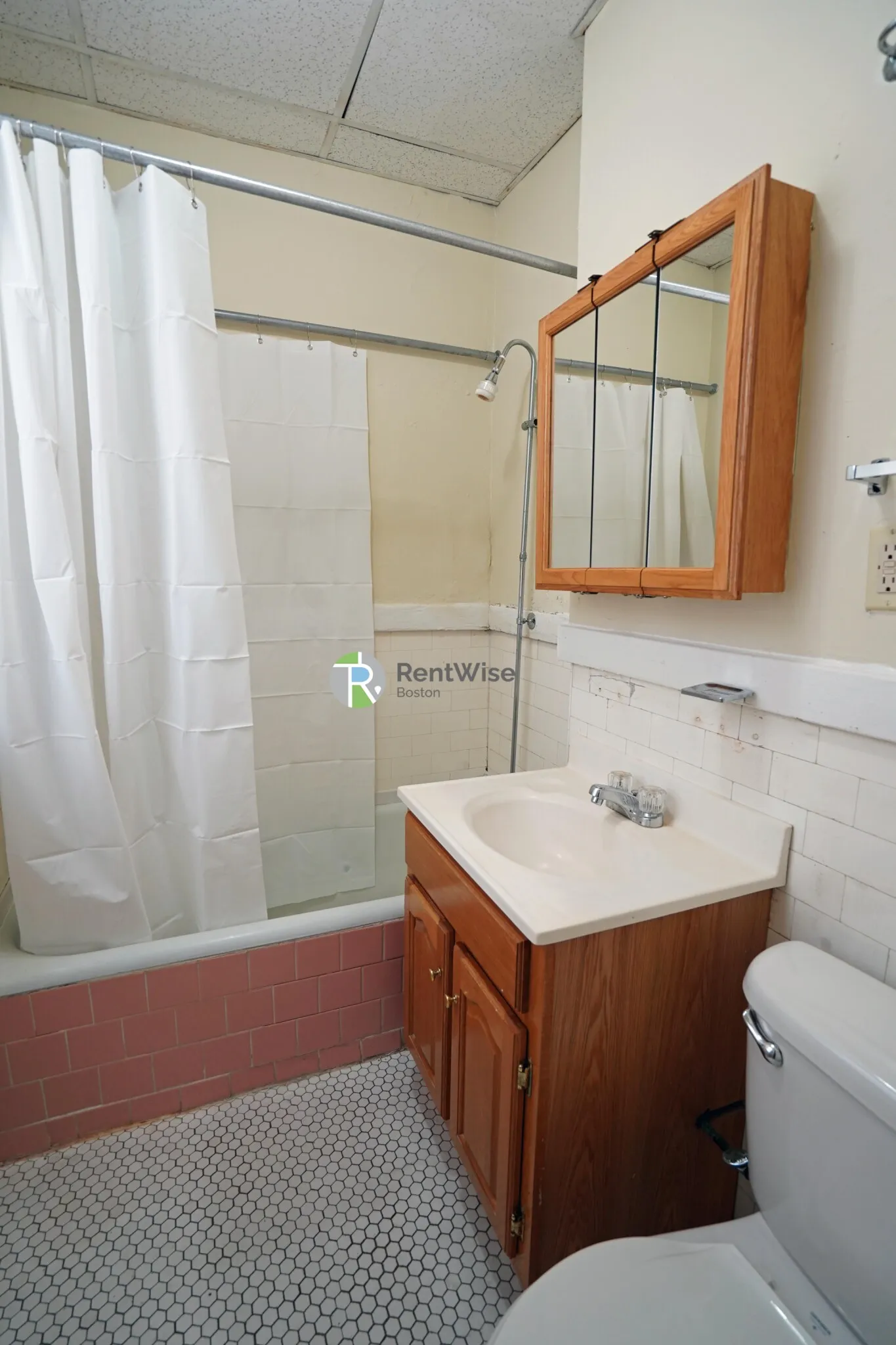 1 bed, 1 bath apartment for rent at 224 Kelton St Unit 3, Allston — photo 10 of 15