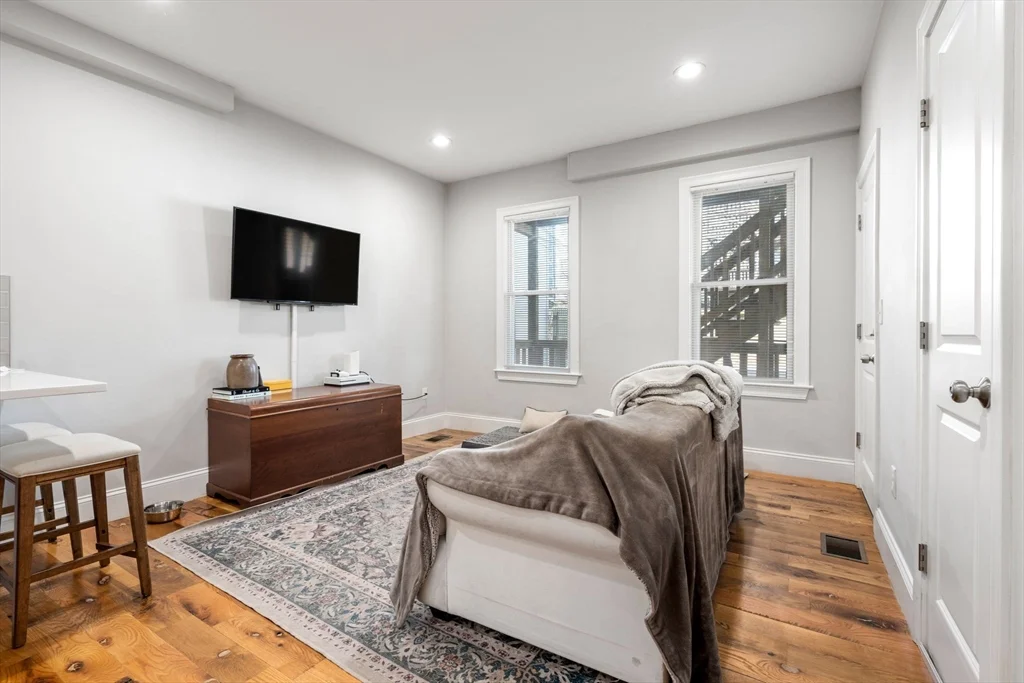 4 bed, 2 bath apartment for rent at 224 Lexington St Unit 2, East Boston — photo 8 of 14