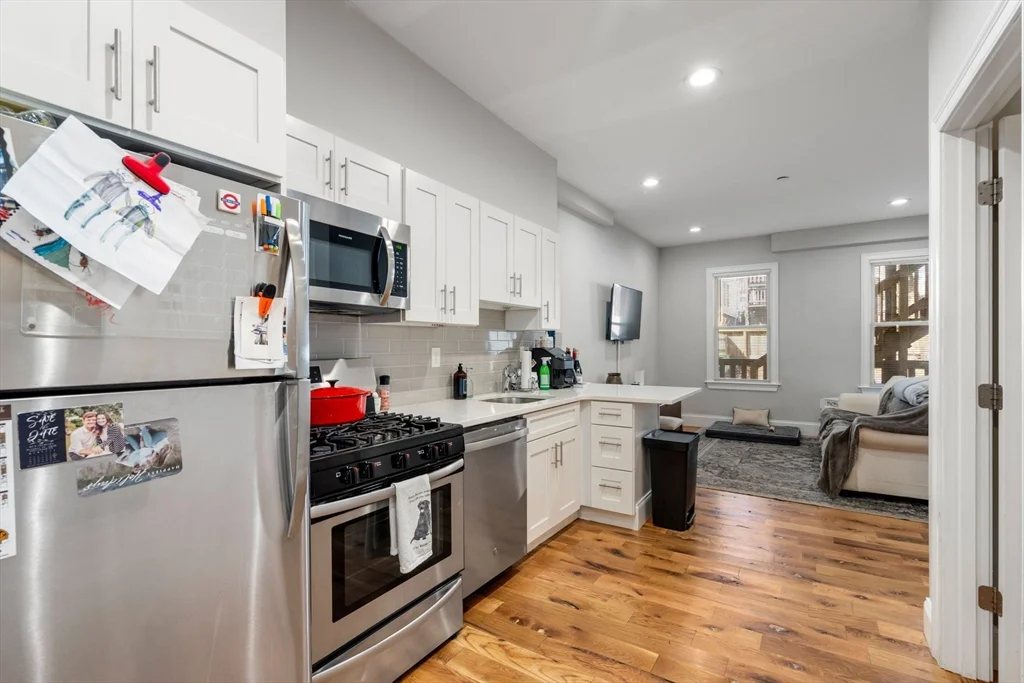 4 bed, 2 bath apartment for rent at 224 Lexington St Unit 2, East Boston — photo 13 of 14