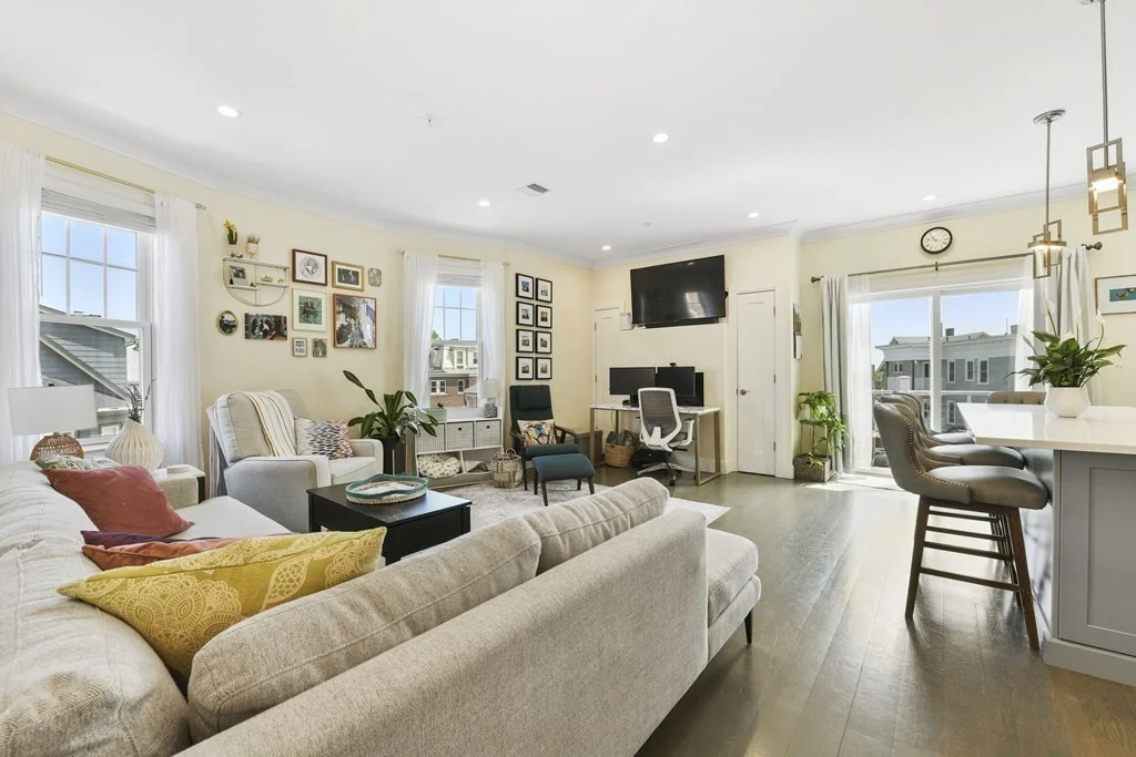 2 bed, 2 bath apartment for rent at 224 M St Unit 3, South Boston — photo 6 of 25